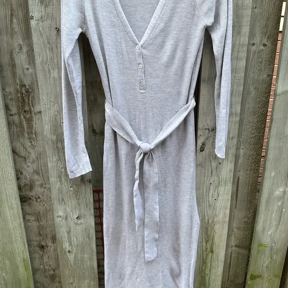 Babaton Aritzia Grey Henley Merino Wool Blend Sweater Dress XL - Picture 9 of 9